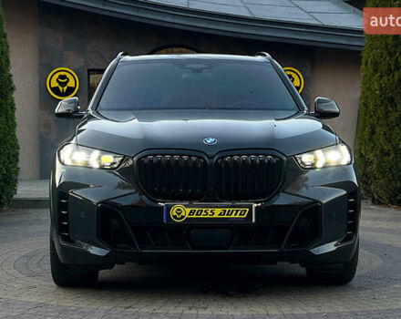 Сірий БМВ Х5, об'ємом двигуна 3 л та пробігом 16 тис. км за 99000 $, фото 1 на Automoto.ua