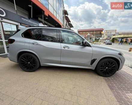 Сірий БМВ Х5, об'ємом двигуна 4.4 л та пробігом 28 тис. км за 114900 $, фото 4 на Automoto.ua