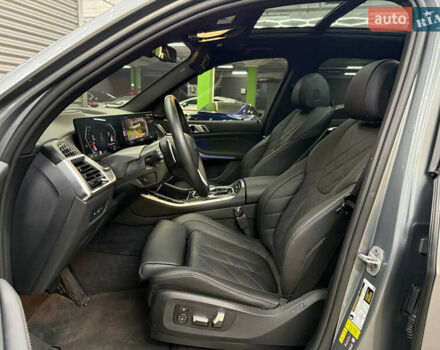 Сірий БМВ Х5, об'ємом двигуна 3 л та пробігом 37 тис. км за 83000 $, фото 13 на Automoto.ua