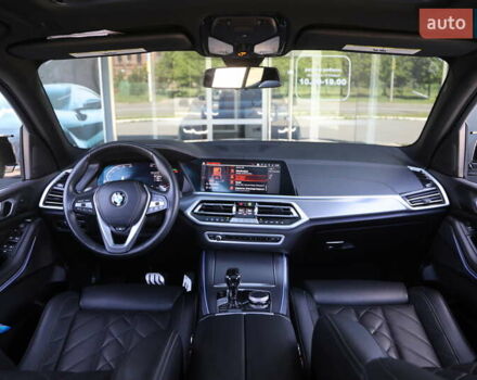 Серый БМВ Х5, объемом двигателя 3 л и пробегом 50 тыс. км за 62000 $, фото 9 на Automoto.ua