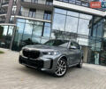 Серый БМВ Х5, объемом двигателя 3 л и пробегом 57 тыс. км за 76000 $, фото 1 на Automoto.ua