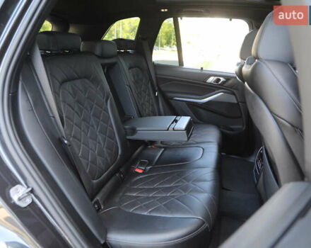 Серый БМВ Х5, объемом двигателя 3 л и пробегом 50 тыс. км за 62000 $, фото 6 на Automoto.ua