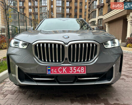 Сірий БМВ Х5, об'ємом двигуна 3 л та пробігом 65 тис. км за 70900 $, фото 2 на Automoto.ua