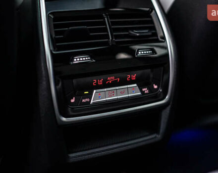 Серый БМВ Х5, объемом двигателя 3 л и пробегом 35 тыс. км за 105000 $, фото 16 на Automoto.ua