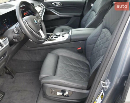 Серый БМВ Х5, объемом двигателя 3 л и пробегом 57 тыс. км за 72000 $, фото 10 на Automoto.ua