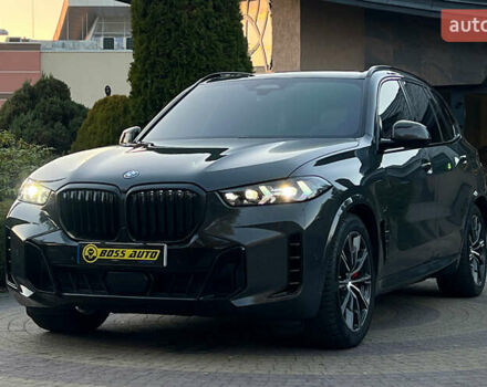 Сірий БМВ Х5, об'ємом двигуна 3 л та пробігом 16 тис. км за 99000 $, фото 2 на Automoto.ua