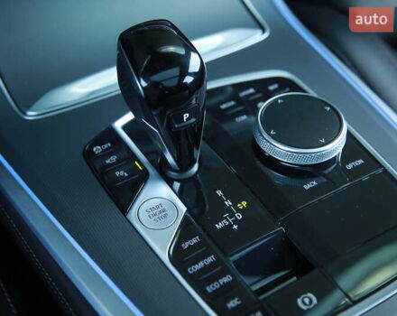 Серый БМВ Х5, объемом двигателя 3 л и пробегом 50 тыс. км за 62000 $, фото 16 на Automoto.ua