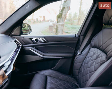 Серый БМВ Х5, объемом двигателя 3 л и пробегом 13 тыс. км за 78000 $, фото 35 на Automoto.ua