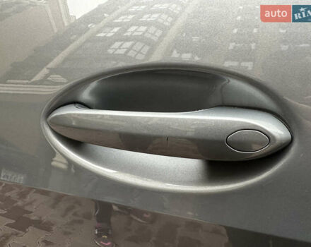 Серый БМВ Х5, объемом двигателя 3 л и пробегом 65 тыс. км за 72000 $, фото 25 на Automoto.ua