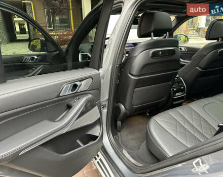 Серый БМВ Х5, объемом двигателя 3 л и пробегом 65 тыс. км за 72000 $, фото 44 на Automoto.ua