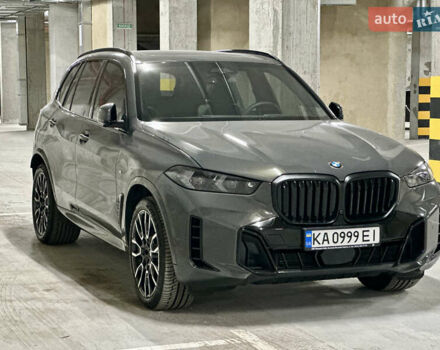 Серый БМВ Х5, объемом двигателя 3 л и пробегом 7 тыс. км за 135700 $, фото 3 на Automoto.ua