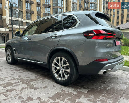Серый БМВ Х5, объемом двигателя 3 л и пробегом 65 тыс. км за 72000 $, фото 9 на Automoto.ua