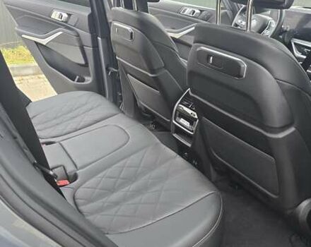 Серый БМВ Х5, объемом двигателя 3 л и пробегом 61 тыс. км за 75000 $, фото 25 на Automoto.ua