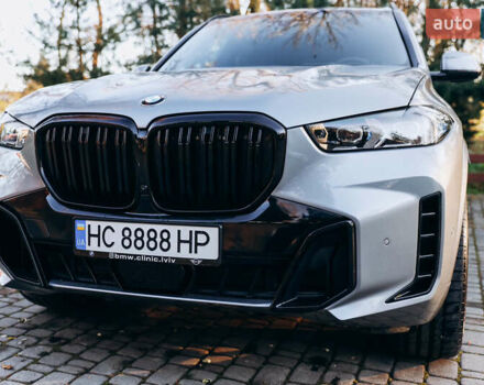 Серый БМВ Х5, объемом двигателя 3 л и пробегом 13 тыс. км за 78000 $, фото 4 на Automoto.ua