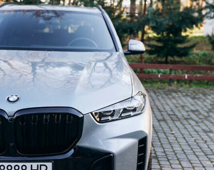 Серый БМВ Х5, объемом двигателя 3 л и пробегом 13 тыс. км за 78000 $, фото 3 на Automoto.ua