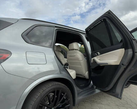 Сірий БМВ Х5, об'ємом двигуна 4.4 л та пробігом 11 тис. км за 115000 $, фото 41 на Automoto.ua