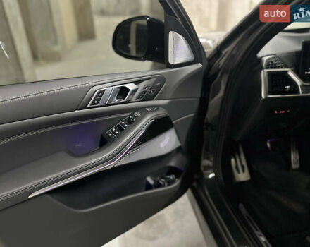 Серый БМВ Х5, объемом двигателя 3 л и пробегом 7 тыс. км за 135700 $, фото 46 на Automoto.ua