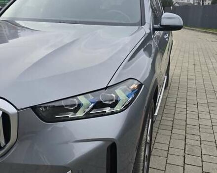 Серый БМВ Х5, объемом двигателя 3 л и пробегом 61 тыс. км за 75000 $, фото 59 на Automoto.ua