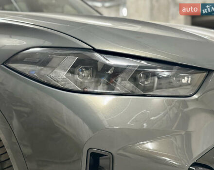 Серый БМВ Х5, объемом двигателя 3 л и пробегом 7 тыс. км за 135700 $, фото 12 на Automoto.ua