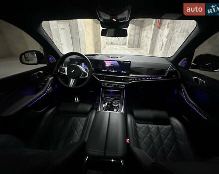 Серый БМВ Х5, объемом двигателя 3 л и пробегом 7 тыс. км за 135700 $, фото 30 на Automoto.ua