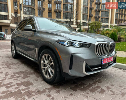 Серый БМВ Х5, объемом двигателя 3 л и пробегом 65 тыс. км за 72000 $, фото 6 на Automoto.ua