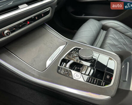 Серый БМВ Х5, объемом двигателя 3 л и пробегом 65 тыс. км за 72000 $, фото 37 на Automoto.ua