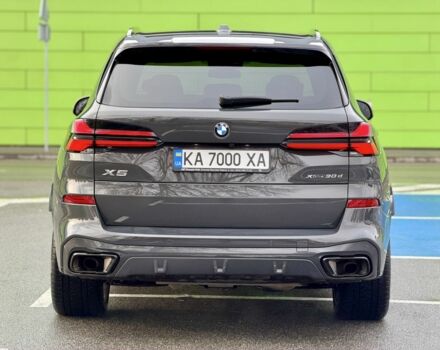 Серый БМВ Х5, объемом двигателя 3 л и пробегом 33 тыс. км за 112900 $, фото 3 на Automoto.ua