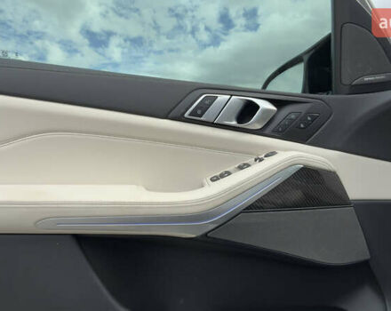 Сірий БМВ Х5, об'ємом двигуна 4.4 л та пробігом 11 тис. км за 115000 $, фото 13 на Automoto.ua