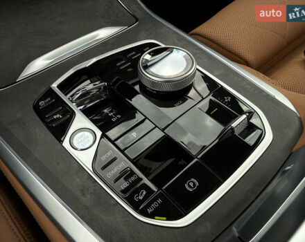 Серый БМВ Х5, объемом двигателя 3 л и пробегом 10 тыс. км за 132000 $, фото 35 на Automoto.ua