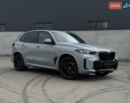 Серый БМВ Х5, объемом двигателя 3 л и пробегом 10 тыс. км за 132000 $, фото 4 на Automoto.ua