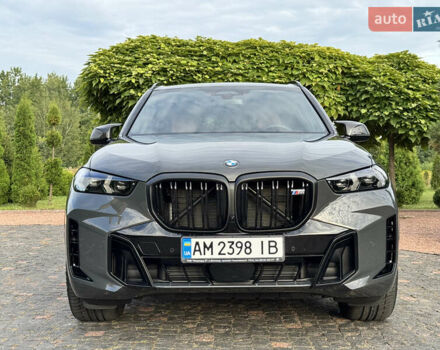 Сірий БМВ Х5, об'ємом двигуна 4.39 л та пробігом 3 тис. км за 157000 $, фото 8 на Automoto.ua