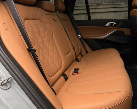 Серый БМВ Х5, объемом двигателя 3 л и пробегом 10 тыс. км за 132000 $, фото 29 на Automoto.ua