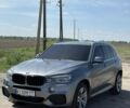 Серый БМВ Х5, объемом двигателя 3 л и пробегом 140 тыс. км за 26700 $, фото 1 на Automoto.ua