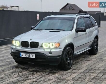 Серый БМВ Х5, объемом двигателя 4.4 л и пробегом 299 тыс. км за 6999 $, фото 1 на Automoto.ua