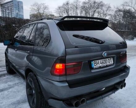 Серый БМВ Х5, объемом двигателя 4.4 л и пробегом 999 тыс. км за 6500 $, фото 1 на Automoto.ua