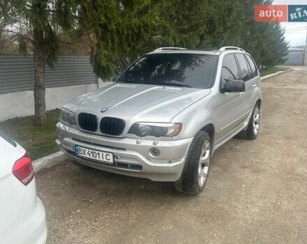 Серый БМВ Х5, объемом двигателя 2.98 л и пробегом 300 тыс. км за 8800 $, фото 1 на Automoto.ua
