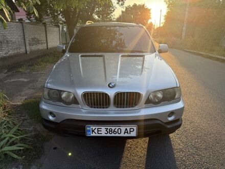 БМВ Х5 2000 у Дніпро (Дніпропетровську) на Automoto.ua Сірий БМВ Х5, об'ємом двигуна 4.4 л та пробігом 250 тис. км за 7700 $, фото 1 на Automoto.ua