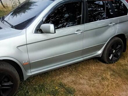 БМВ Х5 2000 в Чернигове на Automoto.ua Серый БМВ Х5, объемом двигателя 4.4 л и пробегом 272 тыс. км за 8000 $, фото 1 на Automoto.ua