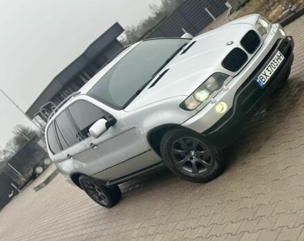 Серый БМВ Х5, объемом двигателя 3 л и пробегом 403 тыс. км за 7500 $, фото 1 на Automoto.ua