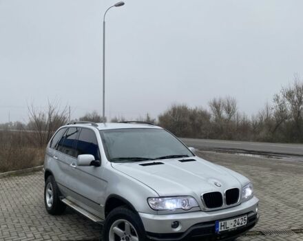 Серый БМВ Х5, объемом двигателя 3 л и пробегом 500 тыс. км за 3600 $, фото 1 на Automoto.ua