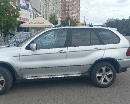 Серый БМВ Х5, объемом двигателя 3 л и пробегом 326 тыс. км за 5100 $, фото 1 на Automoto.ua