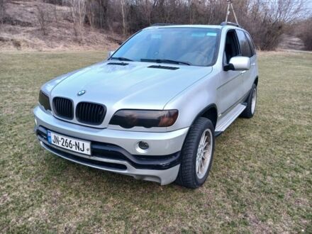 Сірий БМВ Х5, об'ємом двигуна 0 л та пробігом 300 тис. км за 7000 $, фото 1 на Automoto.ua