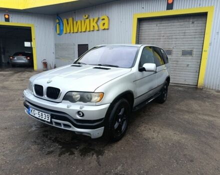 Серый БМВ Х5, объемом двигателя 3 л и пробегом 333 тыс. км за 3700 $, фото 1 на Automoto.ua