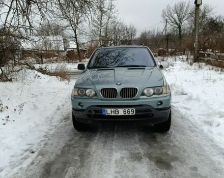Серый БМВ Х5, объемом двигателя 3 л и пробегом 256 тыс. км за 4800 $, фото 1 на Automoto.ua