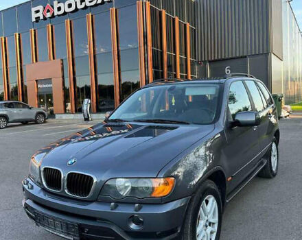 Серый БМВ Х5, объемом двигателя 3 л и пробегом 390 тыс. км за 6300 $, фото 1 на Automoto.ua