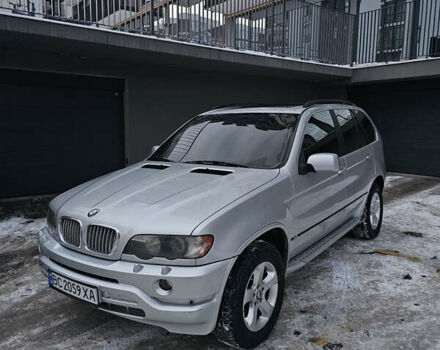 Серый БМВ Х5, объемом двигателя 3 л и пробегом 300 тыс. км за 9250 $, фото 1 на Automoto.ua