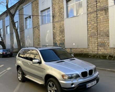Серый БМВ Х5, объемом двигателя 3 л и пробегом 303 тыс. км за 7000 $, фото 1 на Automoto.ua