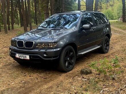 Серый БМВ Х5, объемом двигателя 3 л и пробегом 440 тыс. км за 8100 $, фото 1 на Automoto.ua