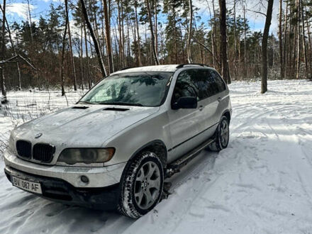 Серый БМВ Х5, объемом двигателя 3 л и пробегом 430 тыс. км за 4600 $, фото 1 на Automoto.ua