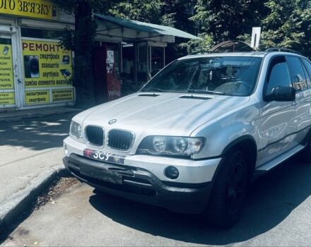 Серый БМВ Х5, объемом двигателя 3 л и пробегом 300 тыс. км за 3700 $, фото 1 на Automoto.ua